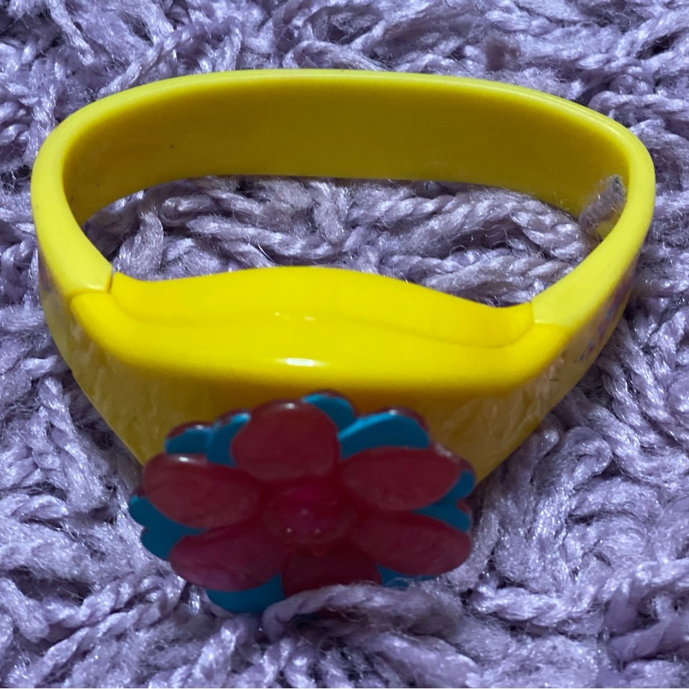 Trolls bundle 🧌 🌸 🌞 - Picture 7 of 15